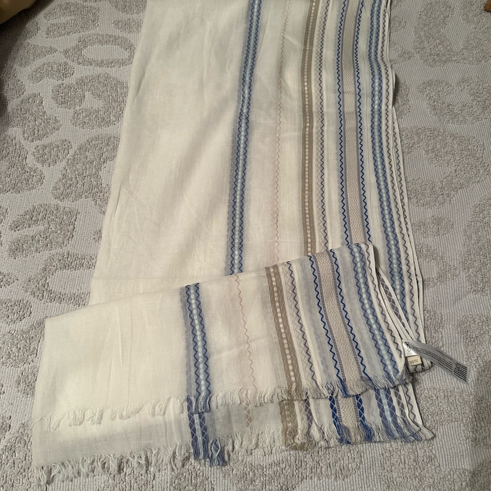 Eileen Fisher Scarf